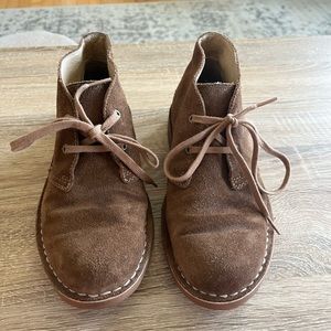 Womens LL bean suede chukka boots